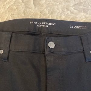 Banana Republic Traveler Pant